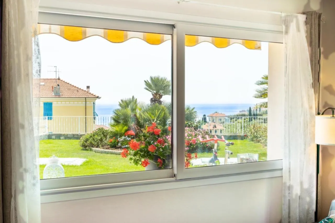 Chez Elle Apartment Imperia