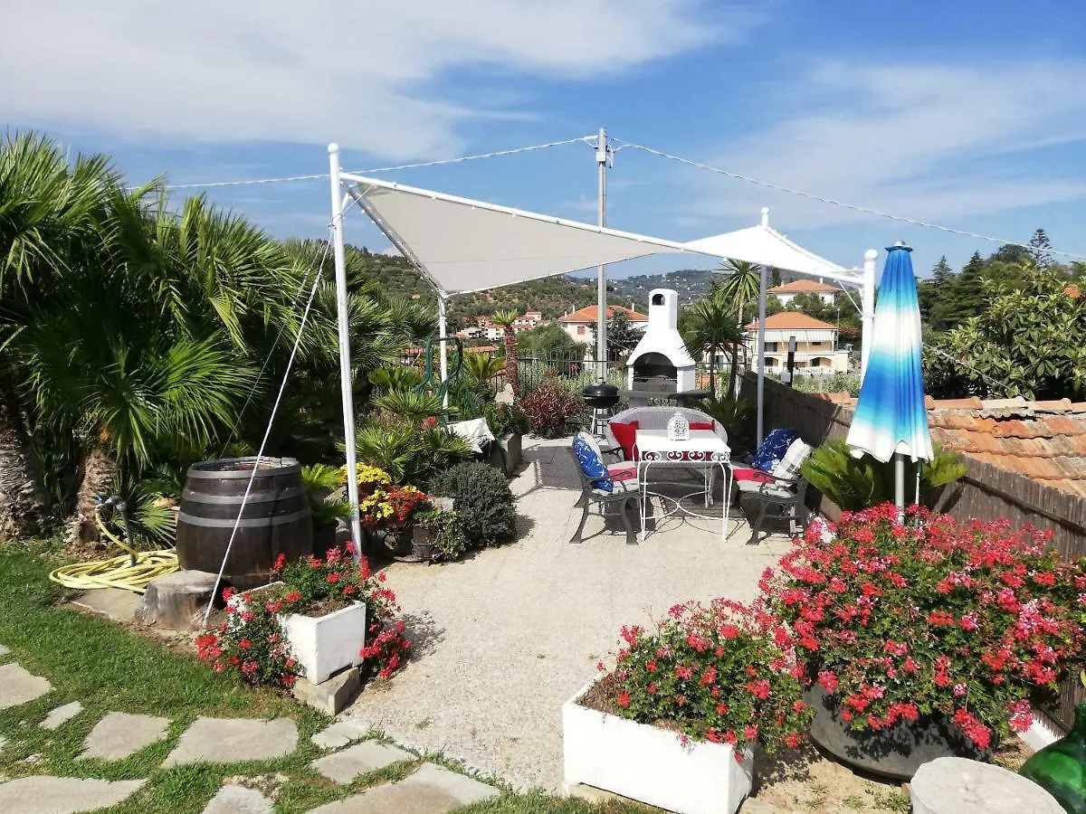 Chez Elle Apartment Imperia