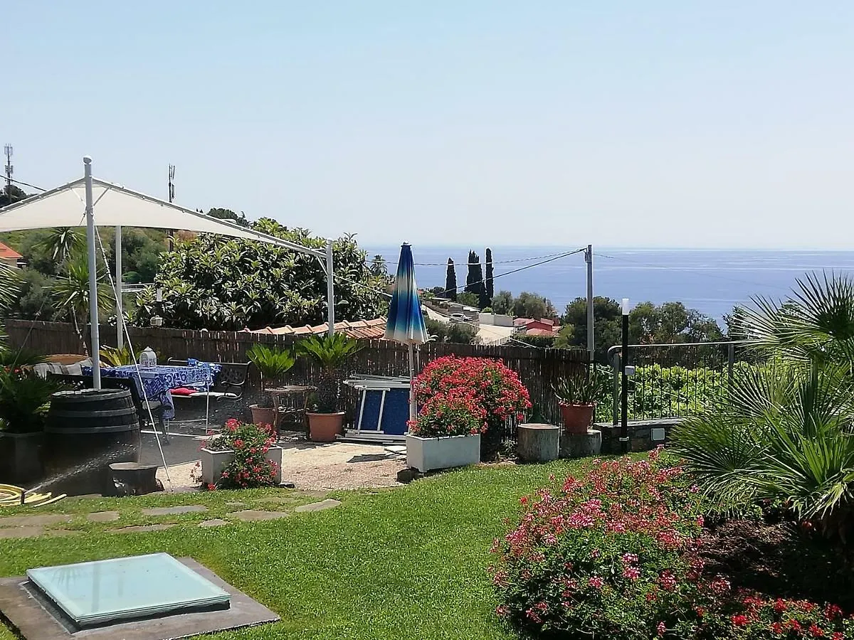 Chez Elle Apartment Imperia 0*,